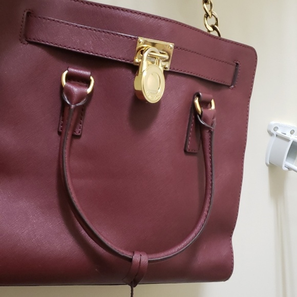 Purse - Picture 2 of 2